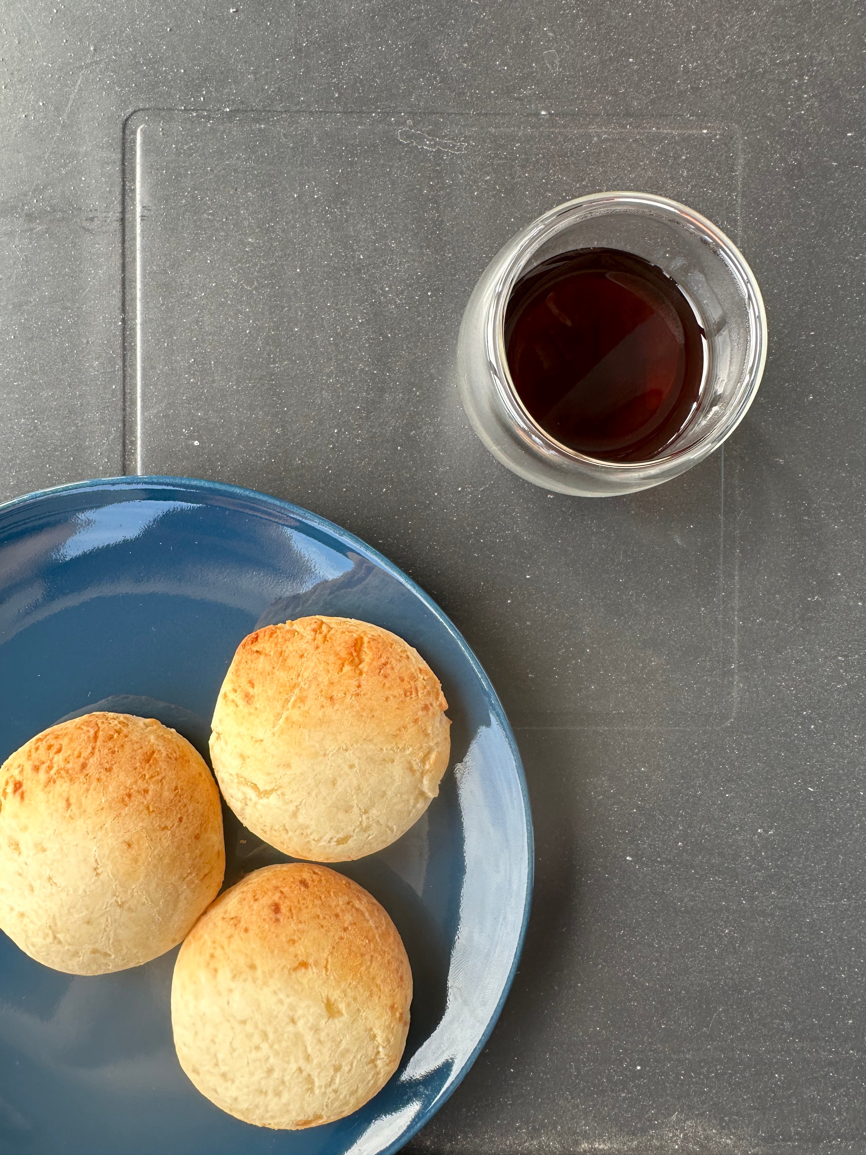 Pandebonos: Alles, was du über das köstliche kolumbianische Käsebrötchen wissen musst